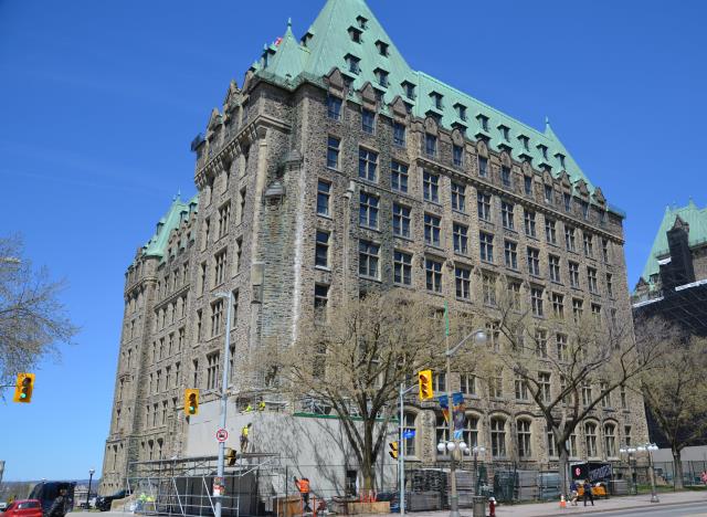 Une photo de l'Édifice de la Justice à Ottawa, Ontario (numéro de structure 152405)