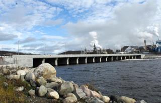 Une photo du site du Barrage de Témiscamingue à l'Île Sault, Ontario (numéro de bien immobilier 31339)