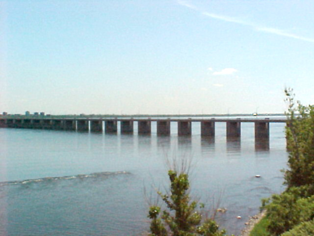A photograph of the Champlain Bridge Ice Control Structure in Verdun, Québec (Property Number 10498)