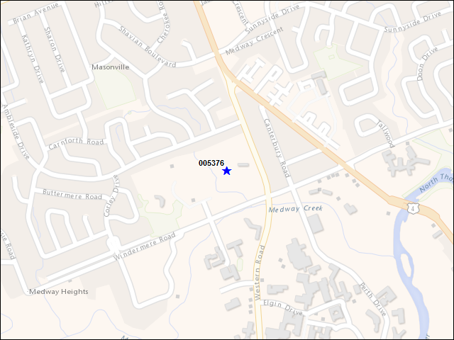 Une carte de la zone qui entoure immédiatement le bâtiment numéro 005376