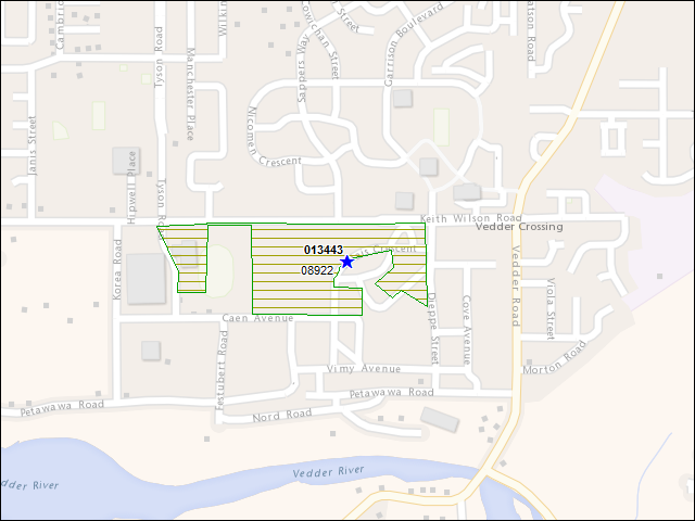 Une carte de la zone qui entoure immédiatement le bâtiment numéro 013443