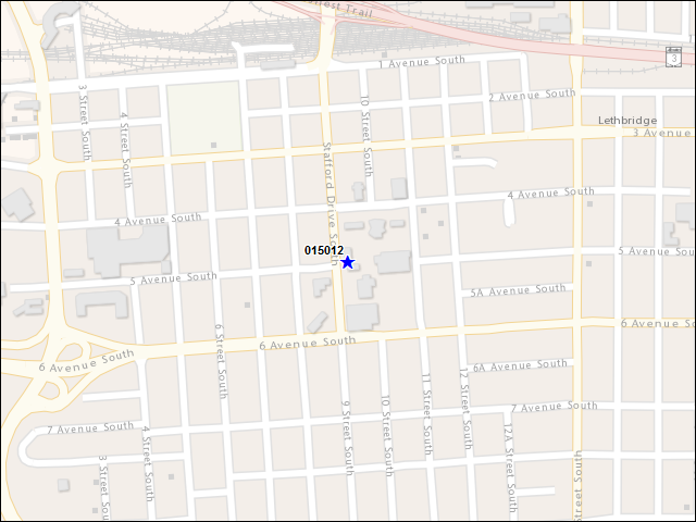 Une carte de la zone qui entoure immédiatement le bâtiment numéro 015012