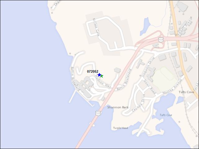 Une carte de la zone qui entoure immédiatement le bâtiment numéro 072052