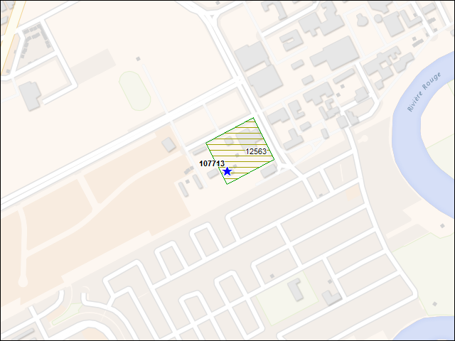 Une carte de la zone qui entoure immédiatement le bâtiment numéro 107713