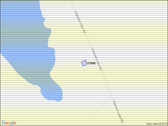 Une carte de la zone qui entoure immédiatement le bâtiment numéro 127808