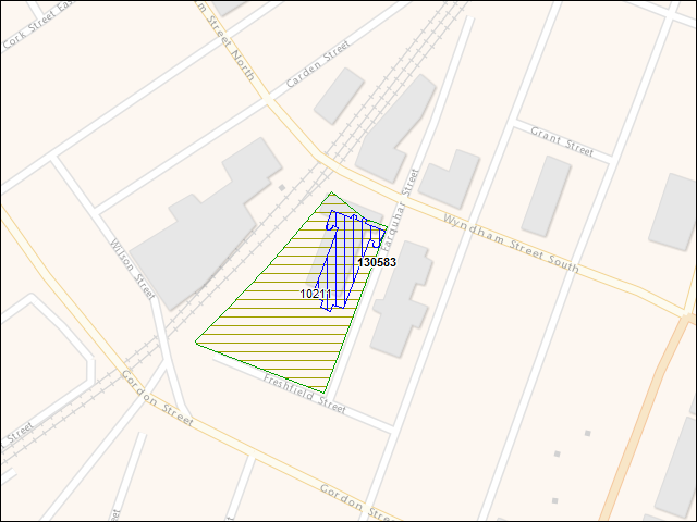 Une carte de la zone qui entoure immédiatement le bâtiment numéro 130583